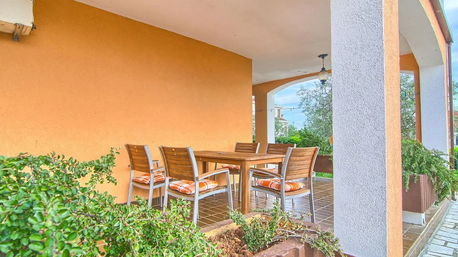 Lovely Apartment With Swimming Pool Pula